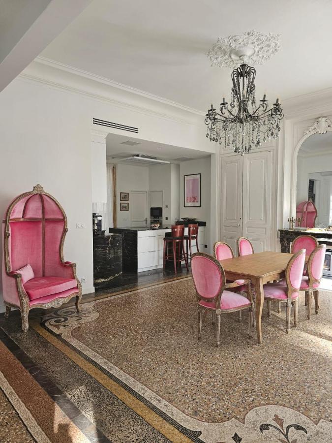 Chateau Grandclement Lyon Villeurbanne Niveau Rdc - Tresor Cache En Ville Avec Vue Piscine Et Parc فيليوربان المظهر الخارجي الصورة